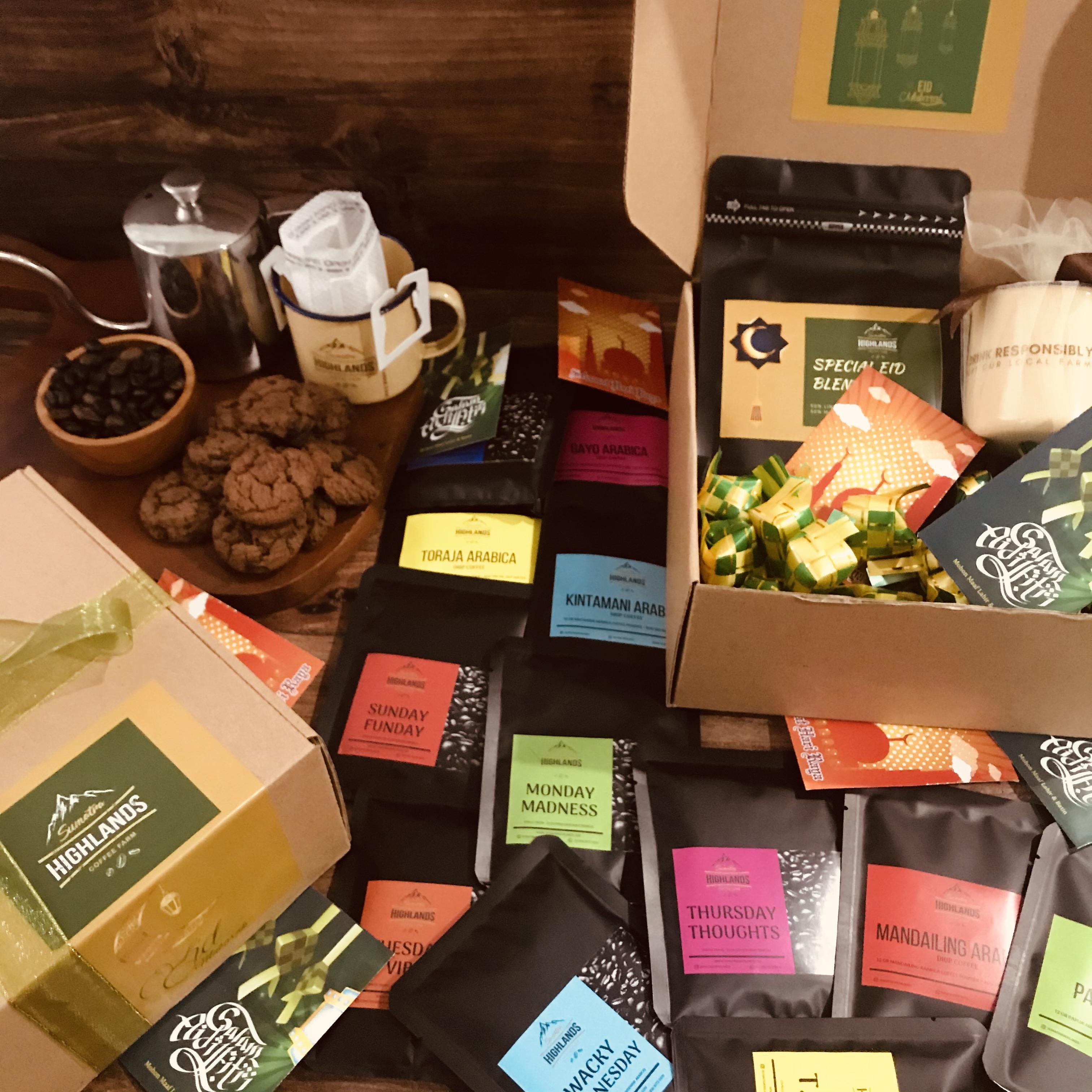 Coffee Beans and Cookies & Mug Variety Pack Hampers